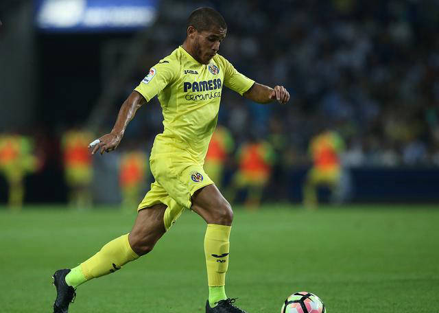 比利亚雷亚尔主场痛失两球，积分榜下滑的简单介绍