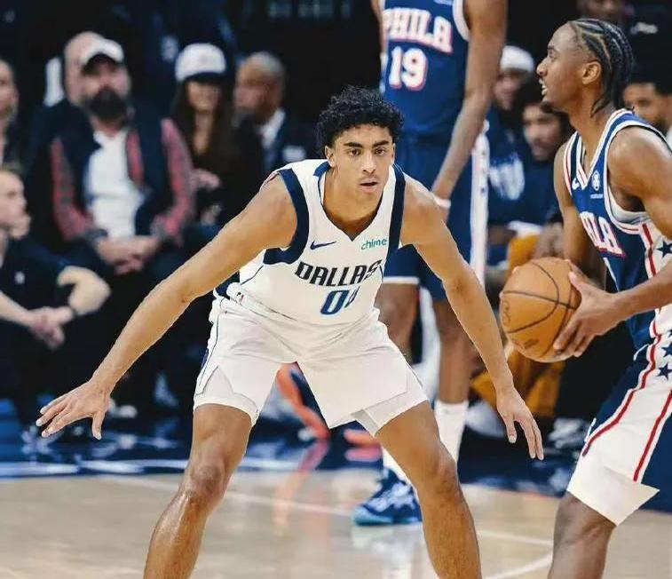 独行侠队员发挥出色，技术娴熟为团队争光的简单介绍