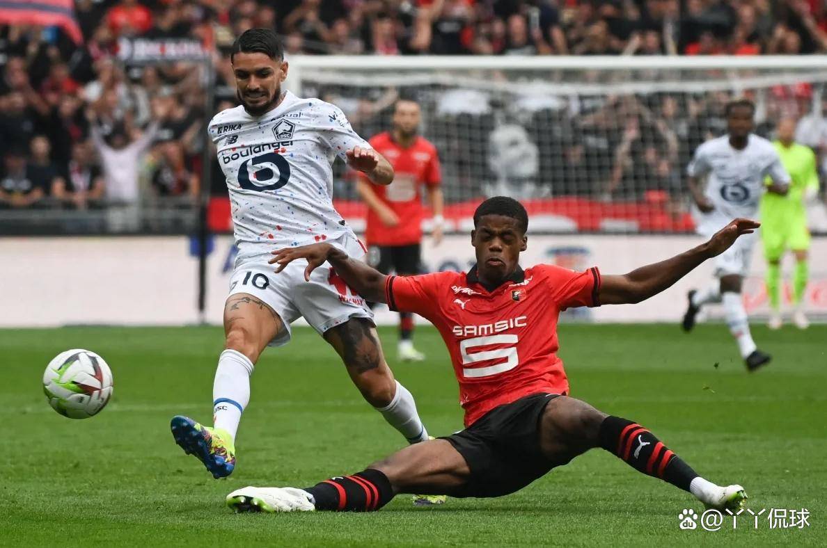 包含蒙彼利埃客场战胜里尔，取得关键胜利的词条