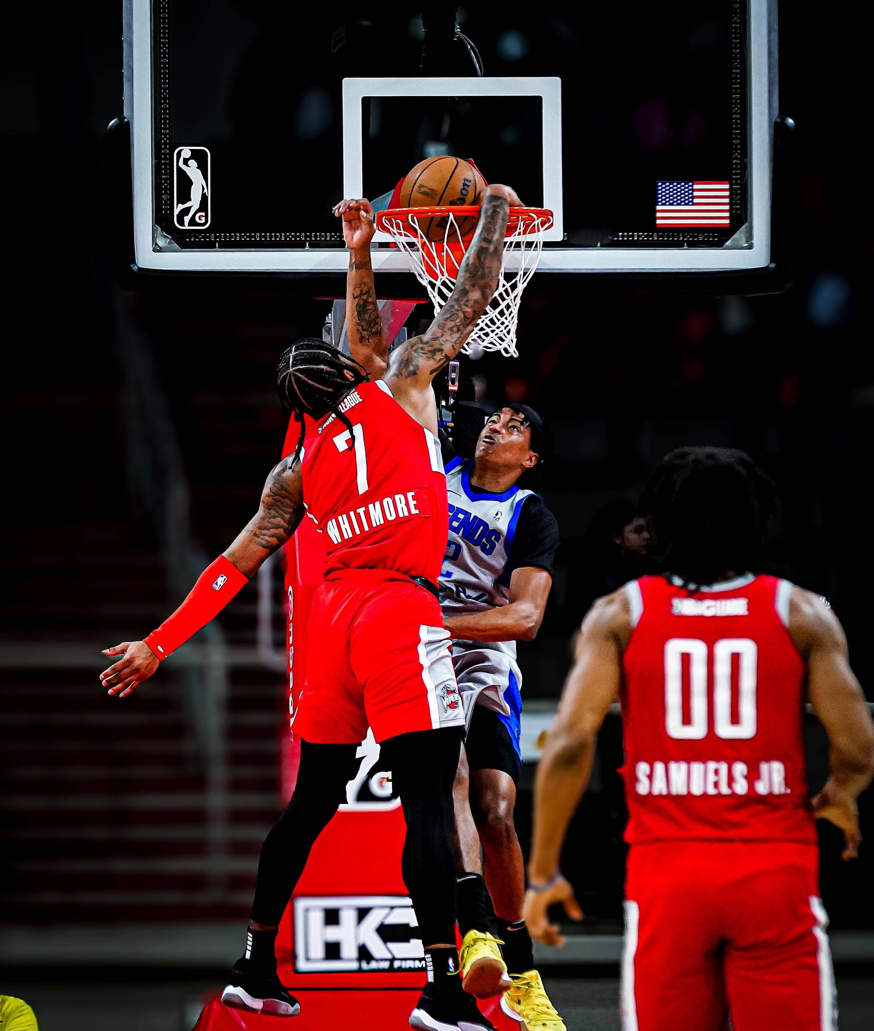 包含阿森纳门将表现抢眼扼杀对手进攻的词条