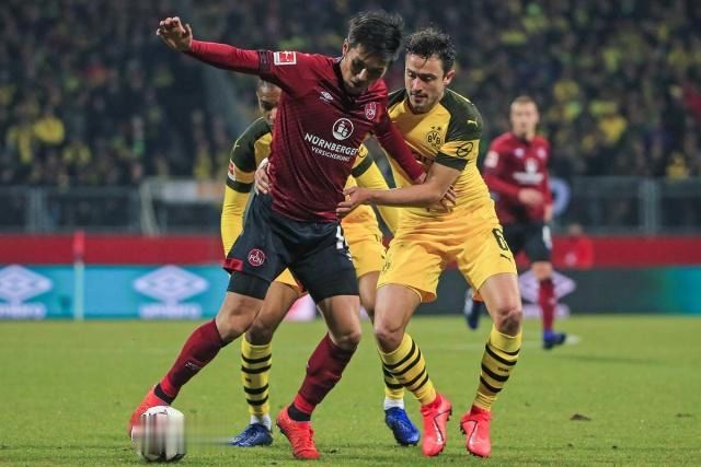 切沃客场不敌佛罗伦萨，降入降级区的简单介绍