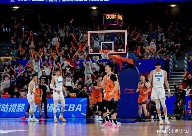 开云体育APP下载-顶尖球队冲刺排名，目标锁定冠军宝座的简单介绍