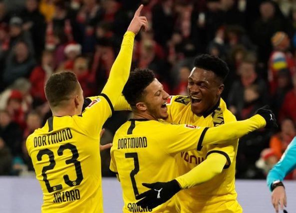 红牛主场大胜,登顶积分榜首位!的简单介绍 红牛主场大胜,登顶积分榜首位!的简单介绍