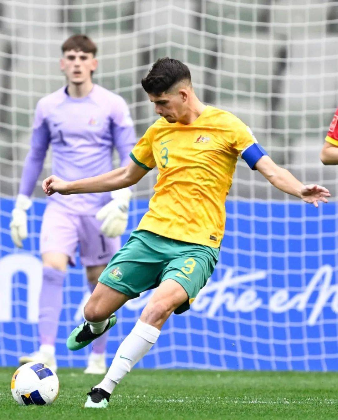 关于佛罗伦萨队一分未得，遭遇惨败，需总结经验教训的信息