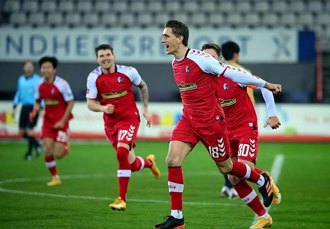 开云体育官网-斯图加特主场大败,保级形势严峻的简单介绍