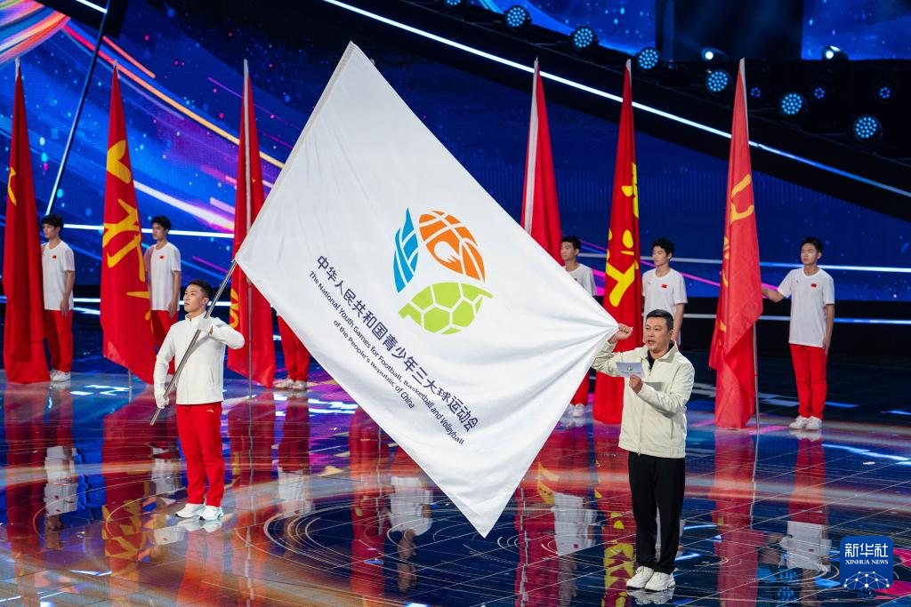 开云体育APP下载-俄罗斯女篮破纪录夺冠，队伍表现让人赞叹的简单介绍