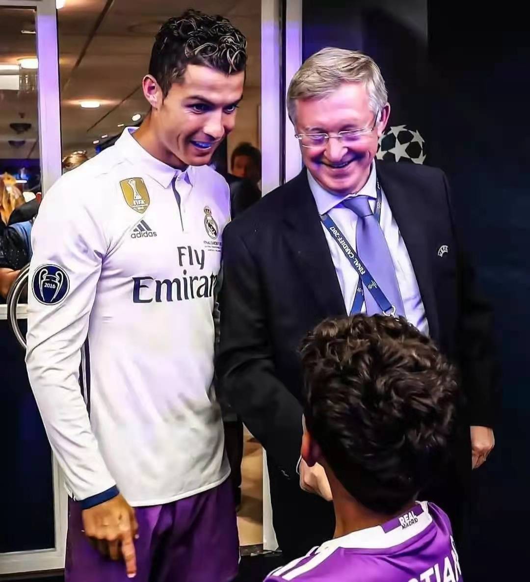 罗马队员们在场上发挥出色,获得双赢 罗马队员们在场上发挥出色,获得双赢