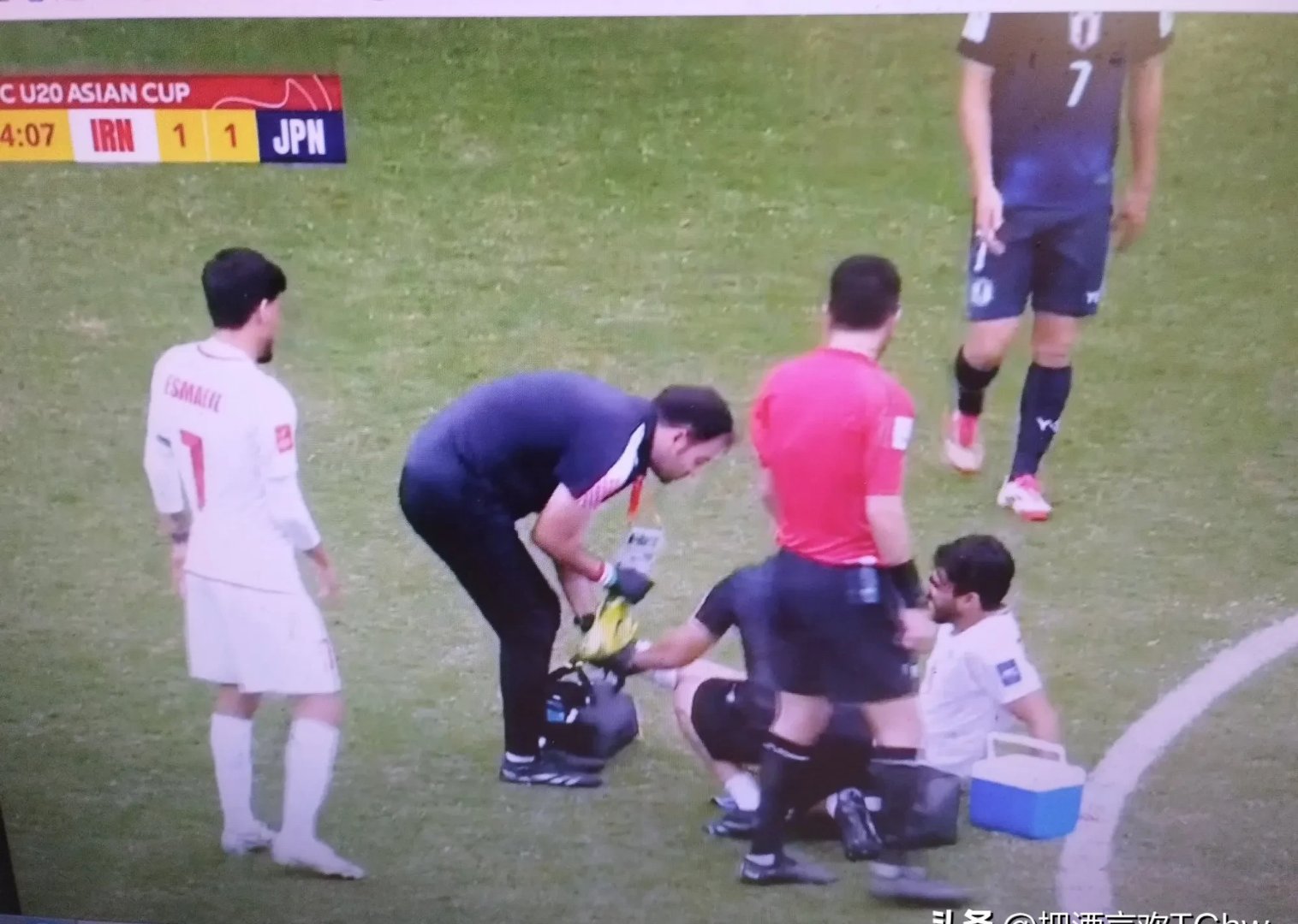 后卫铁血护球门,扼杀对手反击机会的简单介绍 后卫铁血护球门,扼杀对手反击机会的简单介绍