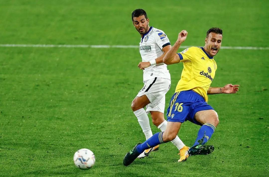 开云体育APP下载-关于瓦伦西亚主场获胜,迎来联赛良机的信息