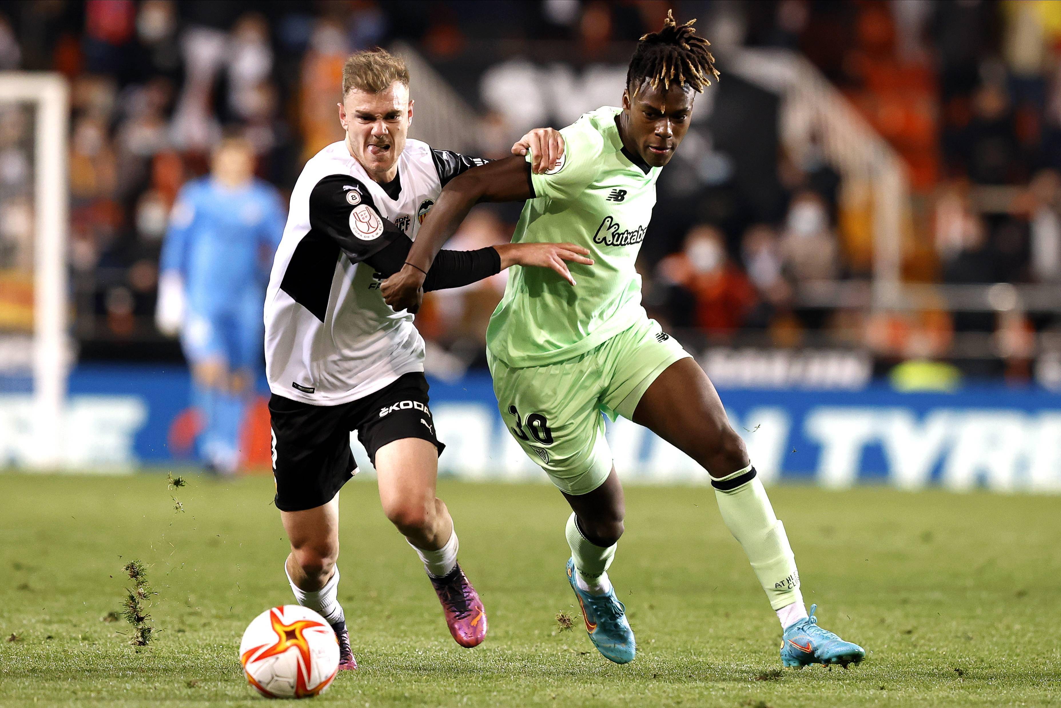 包含阿尔梅里亚小胜加的斯,积分榜位居中游的词条 包含阿尔梅里亚小胜加的斯,积分榜位居中游的词条