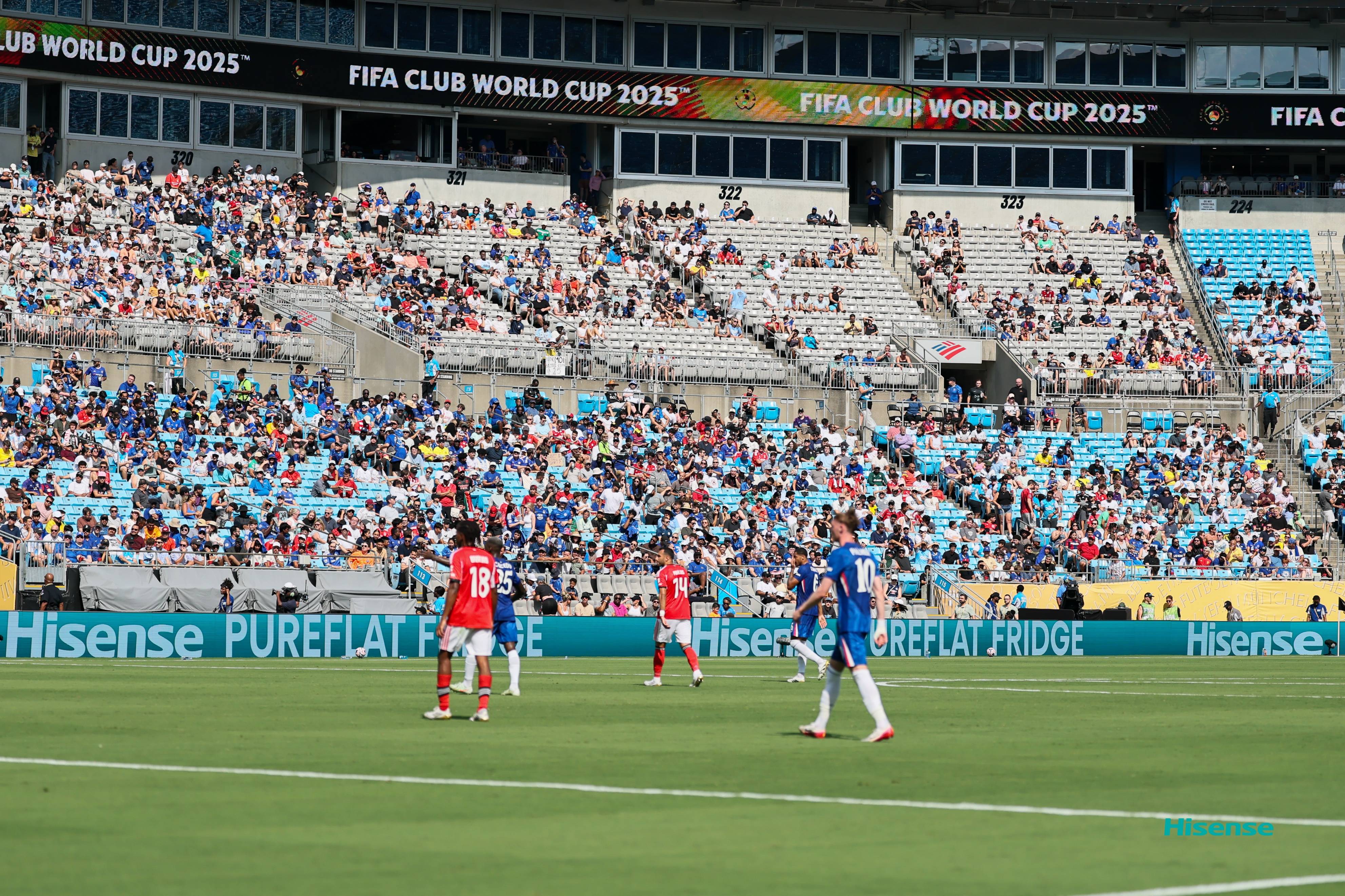 包含阿贾克斯表现抢眼,实现逆袭晋级的词条 包含阿贾克斯表现抢眼,实现逆袭晋级的词条