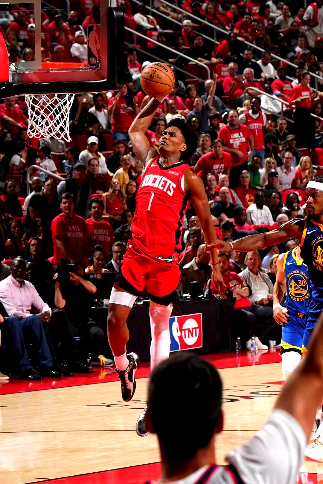 开云平台-勇士青年球员崭露头角勇破对手防线的简单介绍