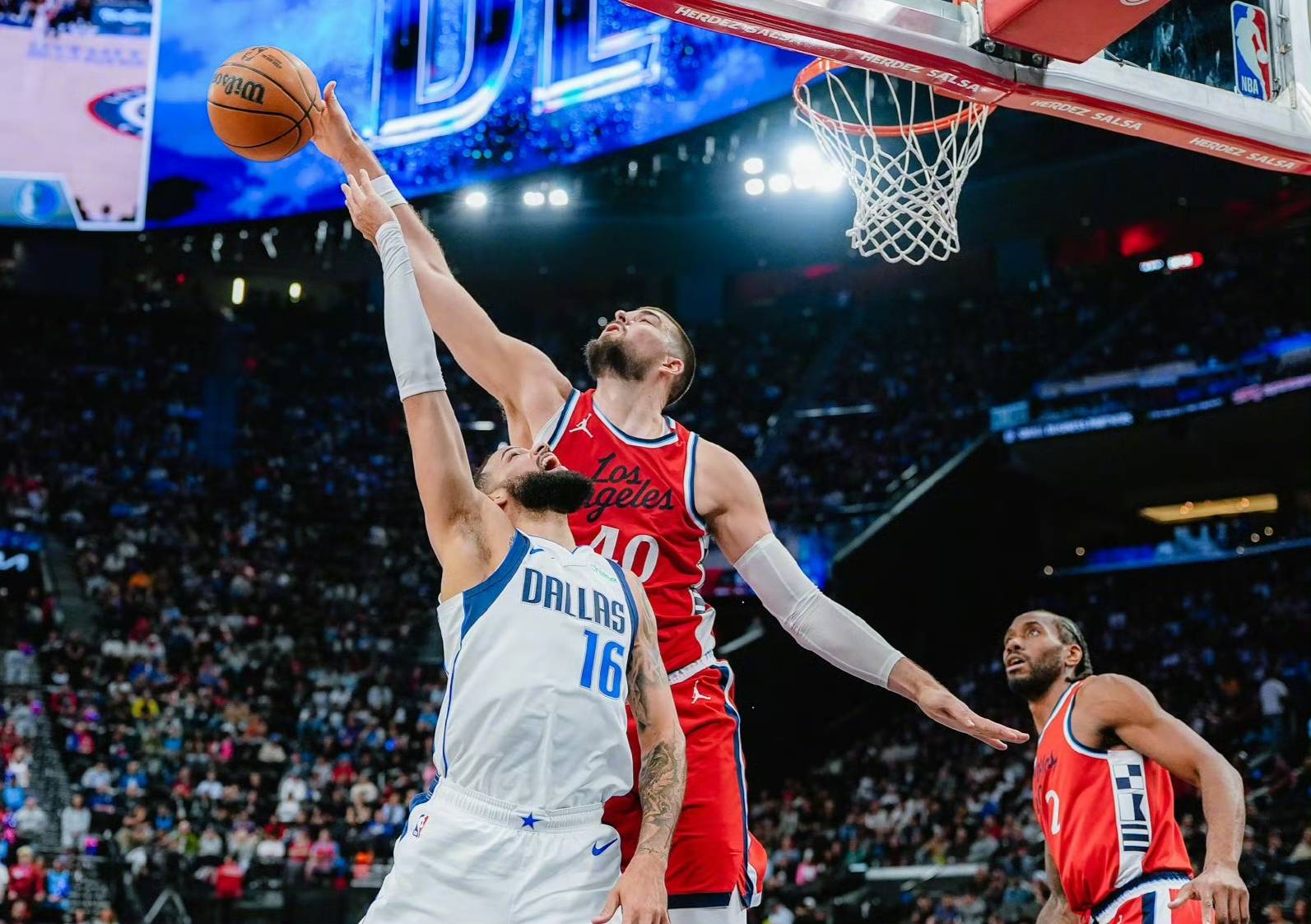 开云体育入口-快船大胜独行侠迎来连胜