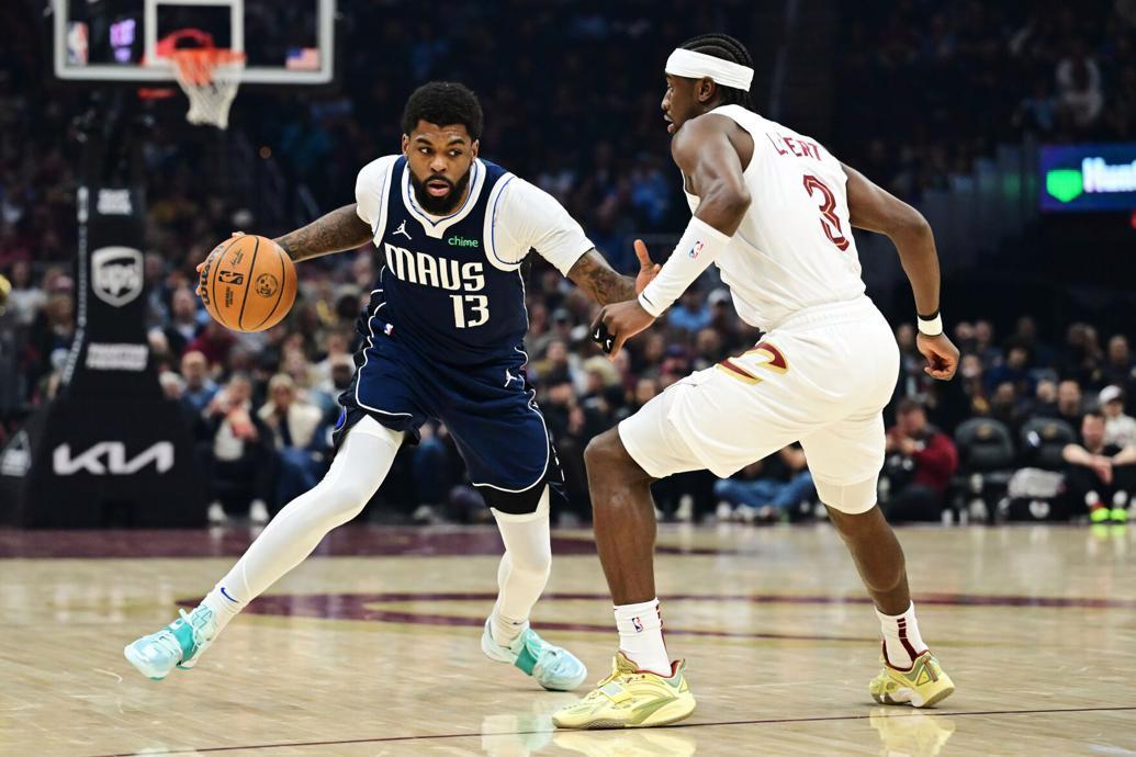 开云体育官方网站-独行侠力克篮网,结束两连败