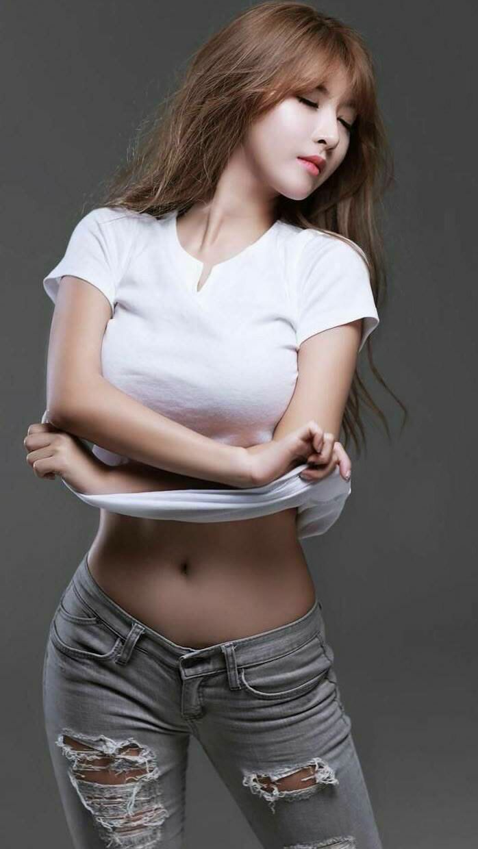 引擎嘶吼，魔法上演，班凯罗的教科书之夜如何重新定义街道赛艺术