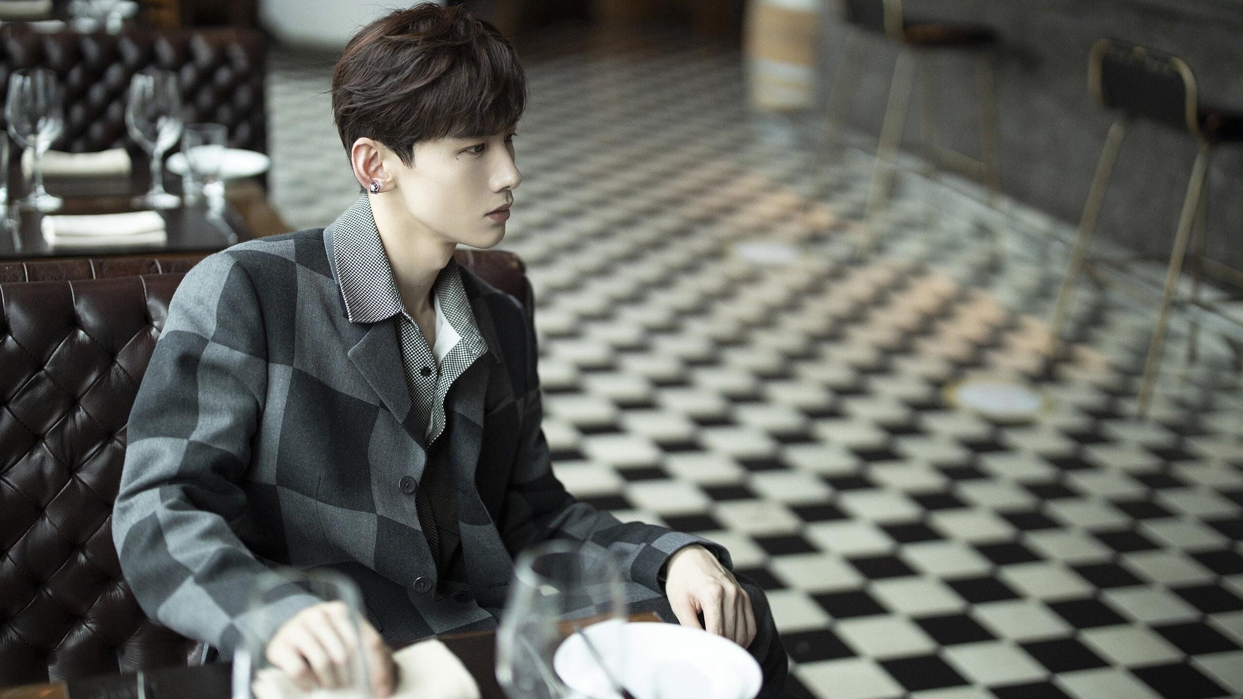 开云体育在线-希腊神话再临！末节奇迹击沉切尔西，这场年度焦点战为何被载入史册？