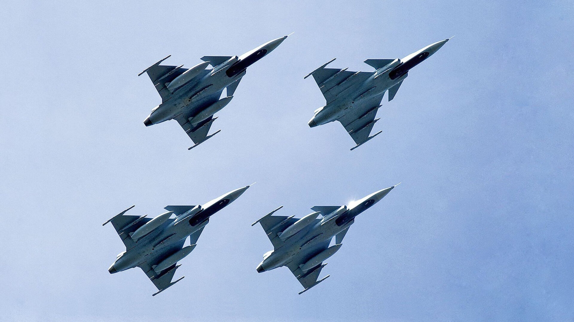 亚洲力量逆袭欧洲绿茵，勒沃库森制霸皇马，金玟哉在意甲焦点战接管比赛